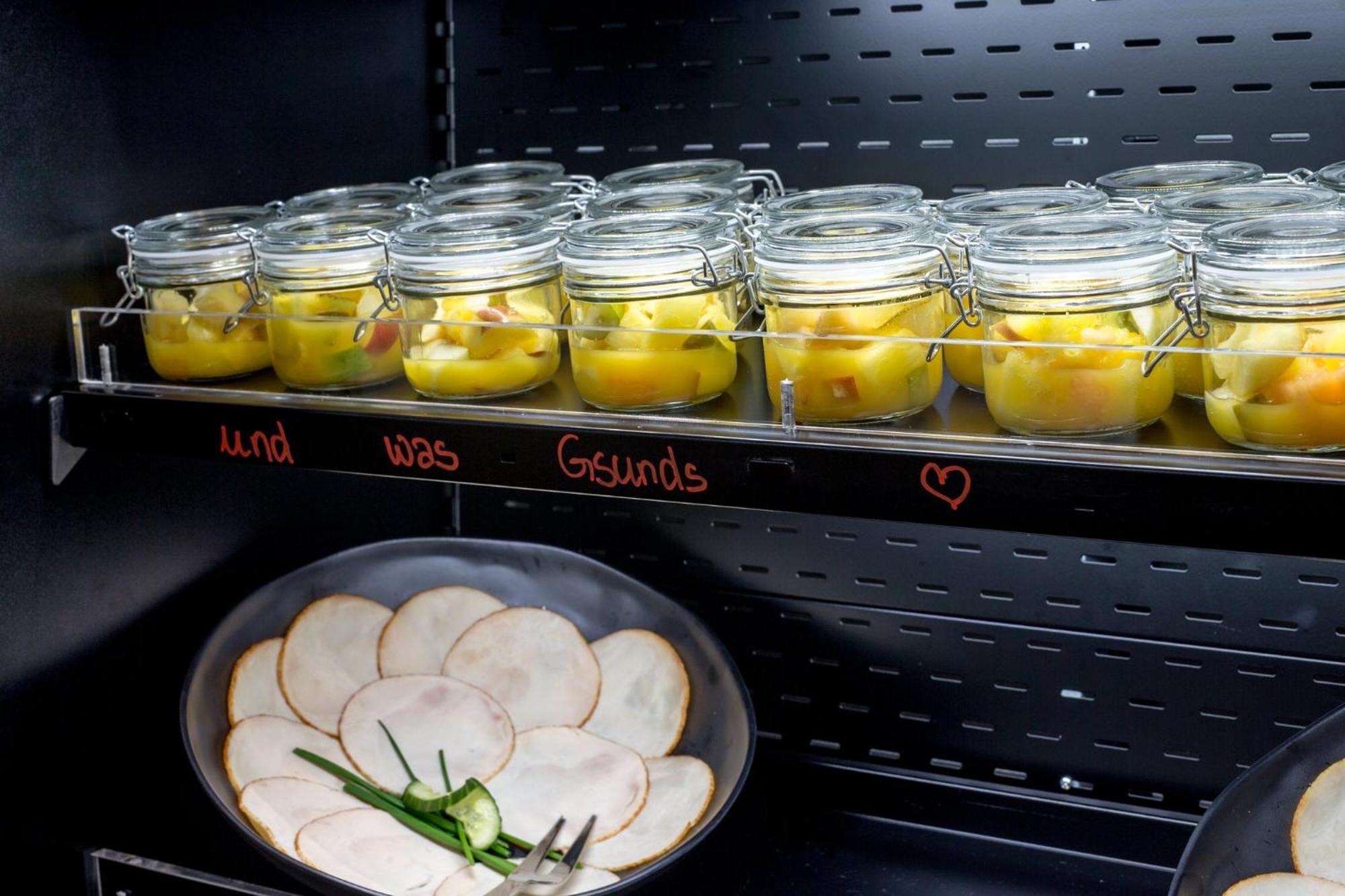 Holiday Inn - The Niu, Saddle Fuerth By Ihg Ngoại thất bức ảnh