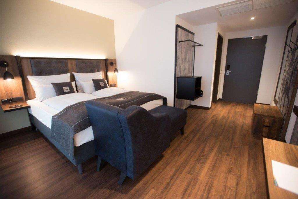 Holiday Inn - The Niu, Saddle Fuerth By Ihg Phòng bức ảnh